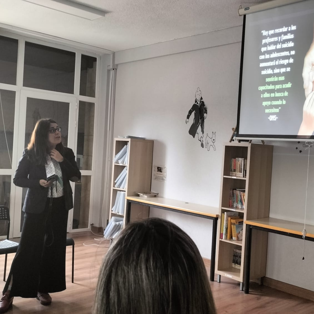 ¿Cómo se manifiesta la ansiedad en la adolescencia? - Colegio Zola Las ...